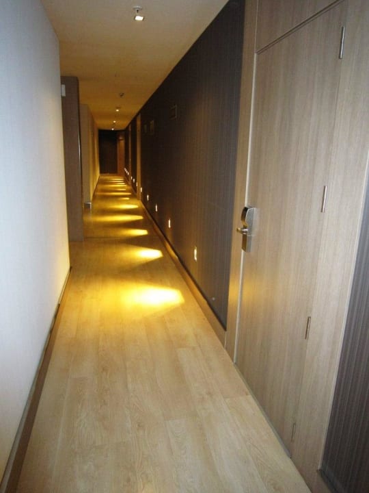 Hallway on 2nd floor Hotel Catalonia Atocha