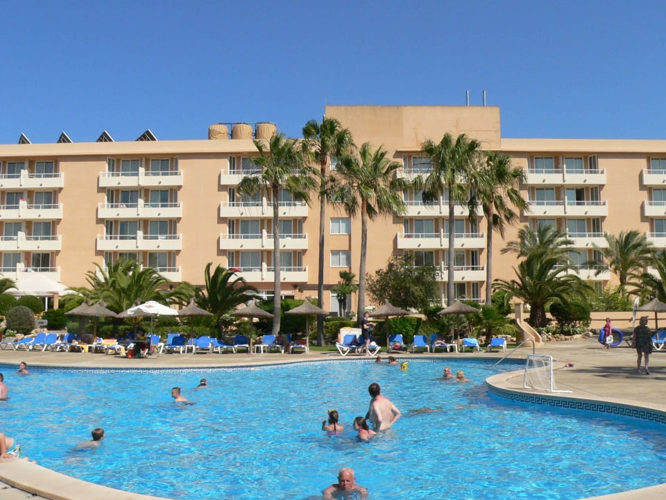 Poolseite Garbí Cala Millor