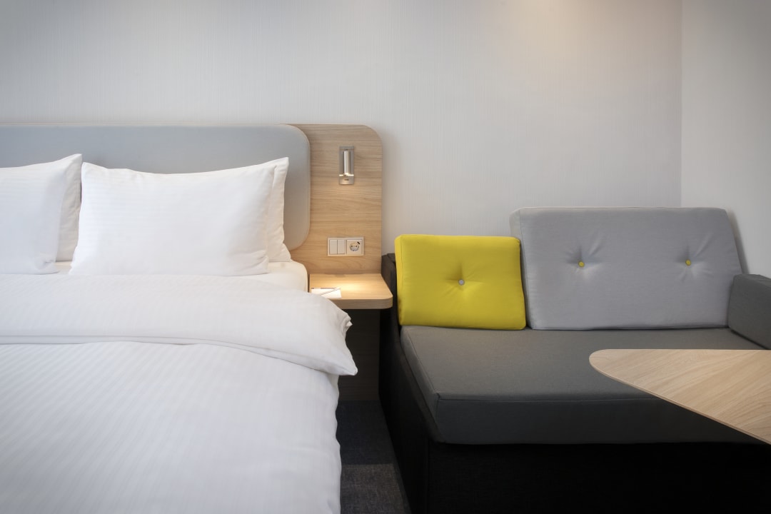 Zimmer Holiday Inn Express Baden-Baden