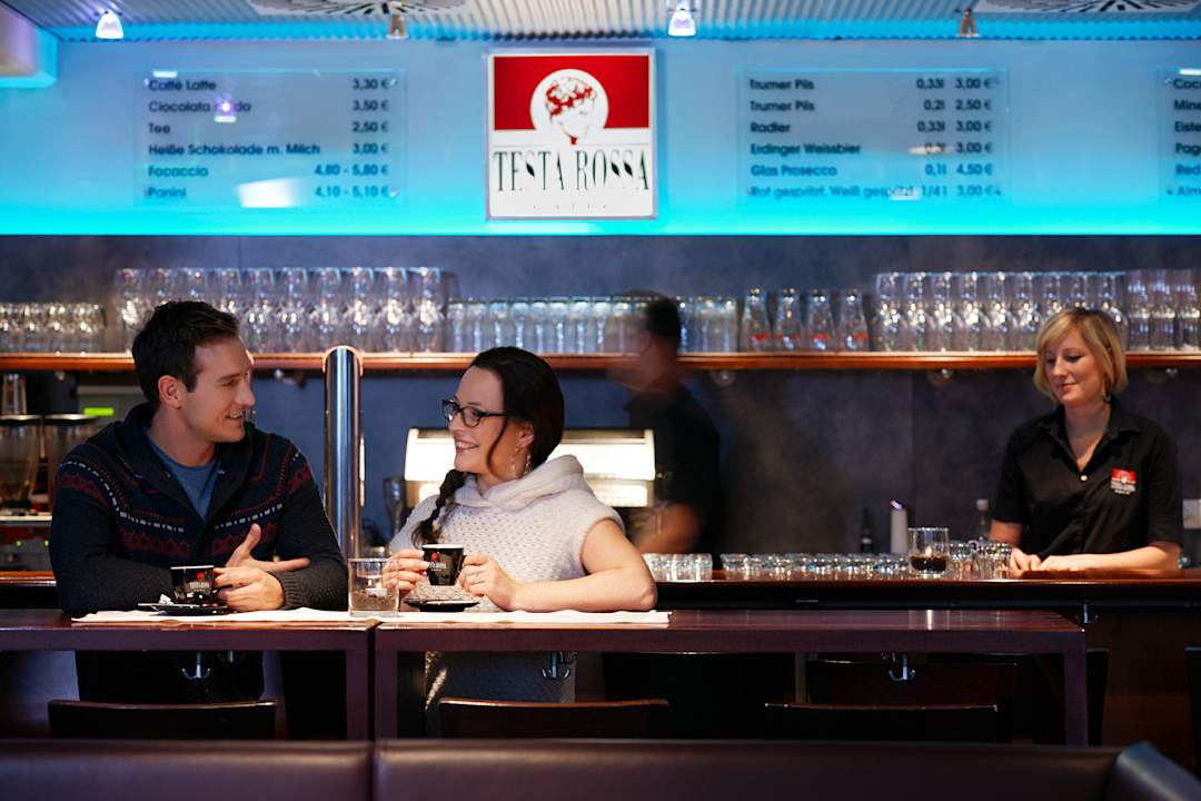 Testa Rossa Caffébar Appartements Alpin Silvretta