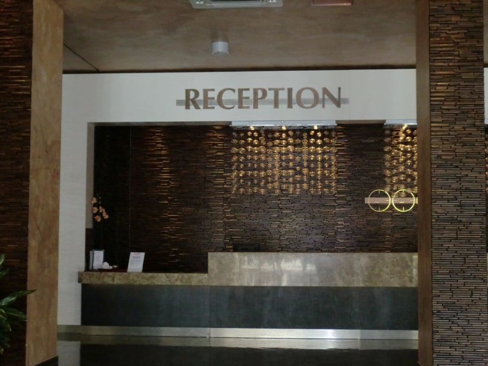 Rezeption SH Dolce Vita