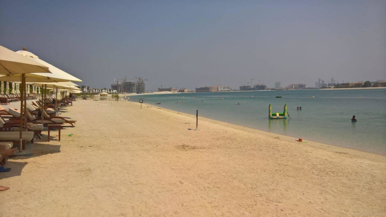 Strandabschnitt am Hotel Sofitel Dubai The Palm Resort & Spa