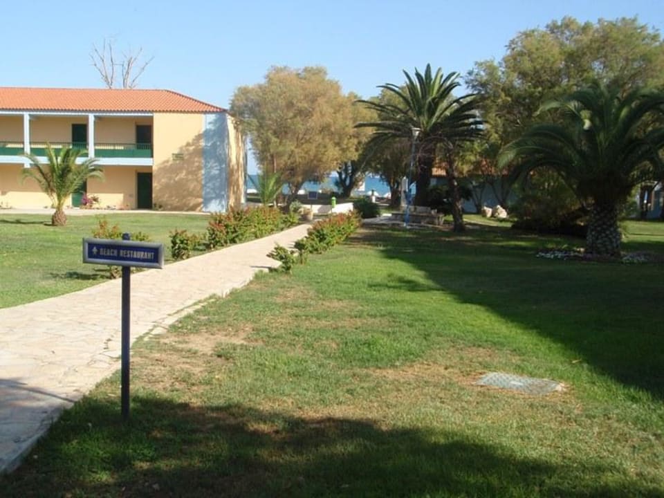 Weg zum Strand Domes Aulūs Zante, Autograph Collection