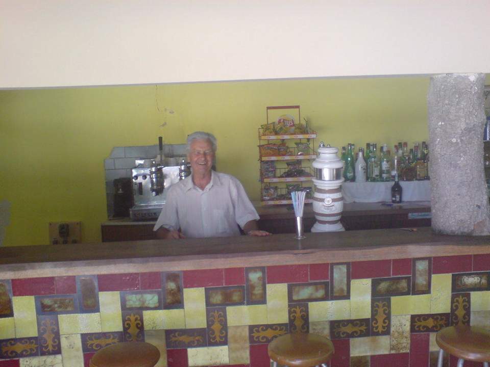 Gabriel, die gute Seele des Hotels Som Suret Hotel