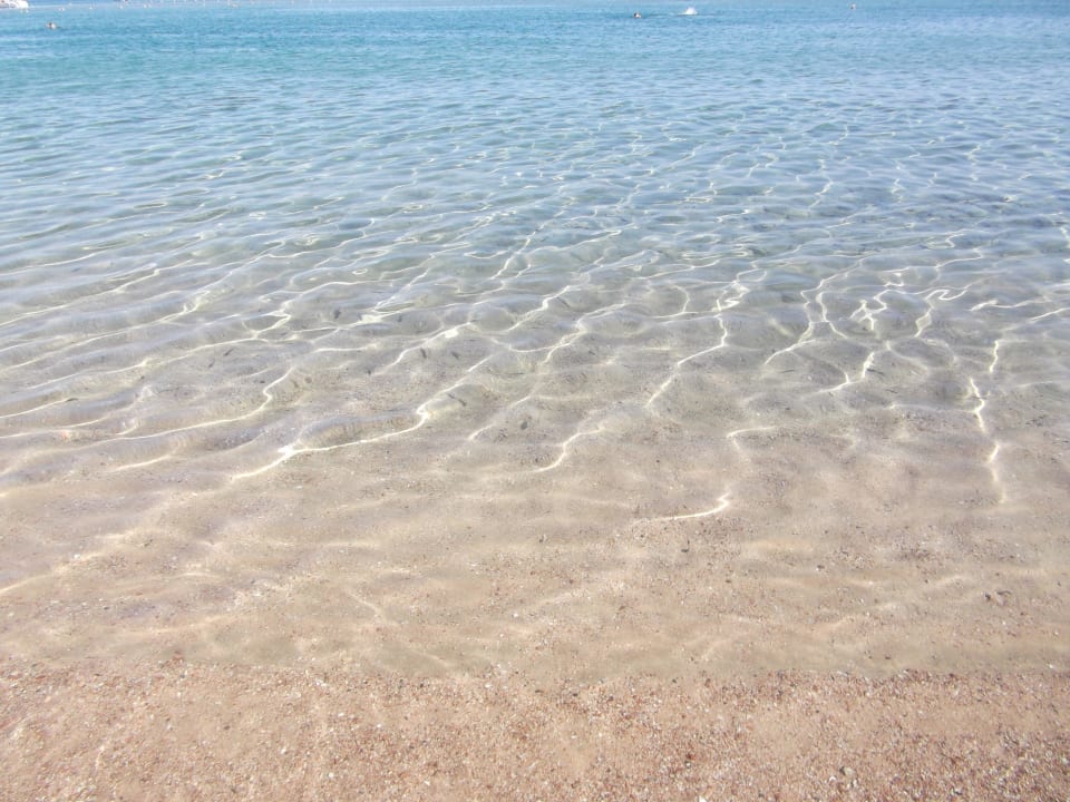 Super sauberer Strand Jaz Makadi Oasis Resort