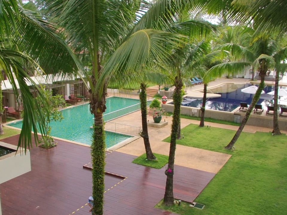 Blick vom zweiten Stockwerk The Briza Beach Resort Khaolak