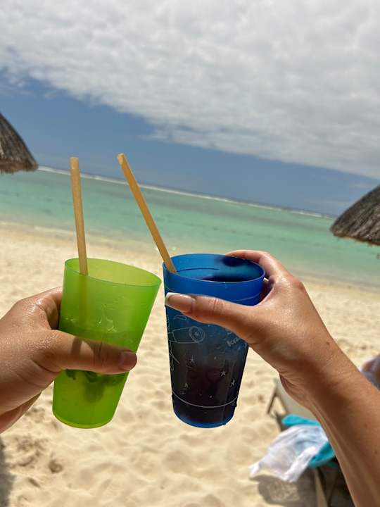 Strand Crystals Beach Resort Belle Mare, a member of Radisson Individuals