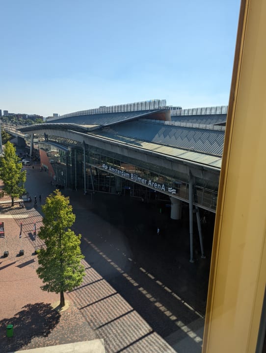 Ausblick Hampton by Hilton Amsterdam / Arena Boulevard