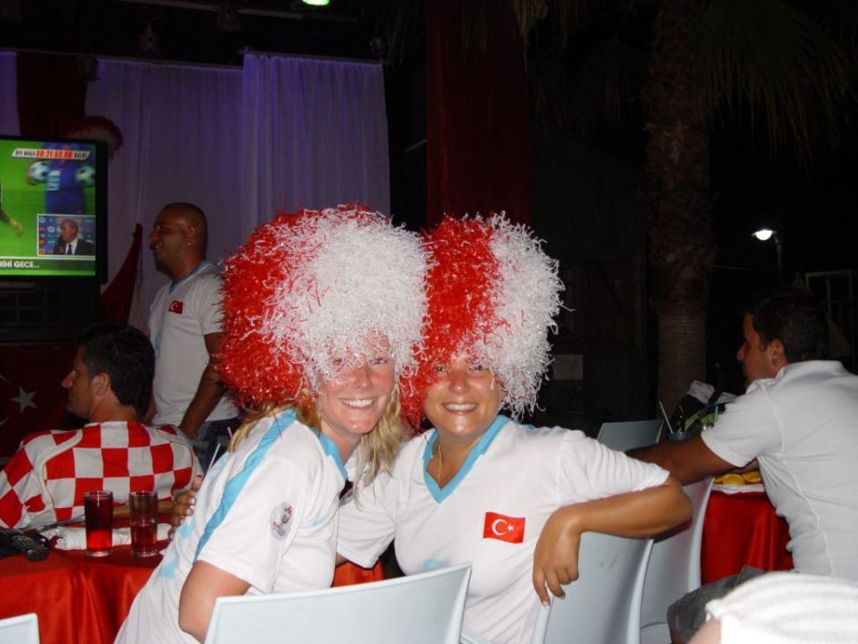 EM 2008/3 Royal Atlantis Beach Hotel