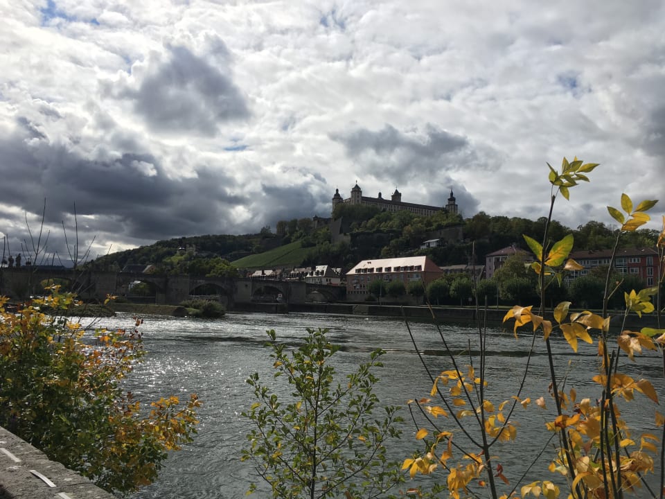 Ausblick Maritim Hotel Würzburg