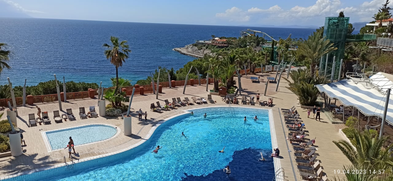 Pool Hotel Pine Bay Holiday Resort