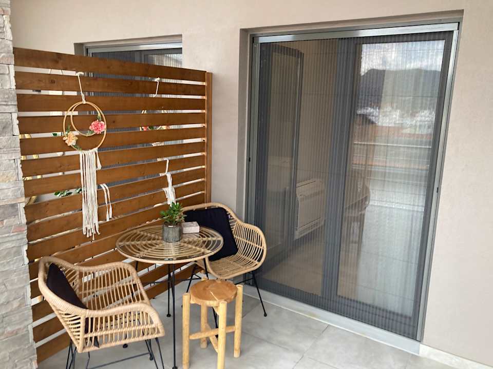 Außenansicht Naias Nemeia Luxury Rooms