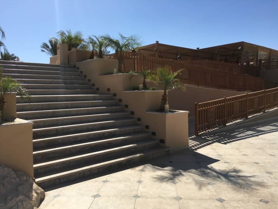 Aufgang zur Sonnenterrasse Makadi Spa - Adults only