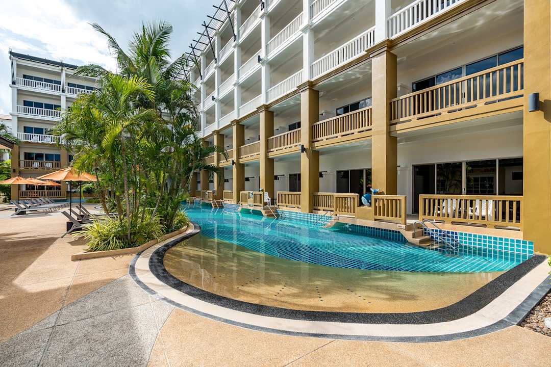 Außenansicht Kata Sea Breeze Resort