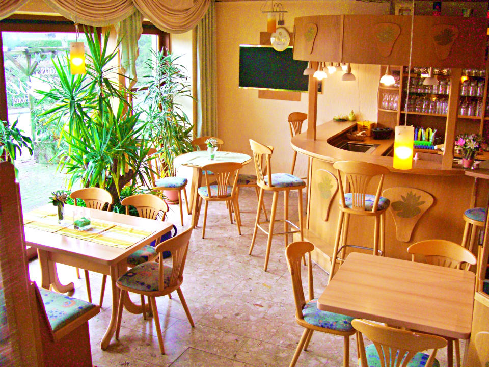 Gastro Hotel Seerose Bostalsee Garni