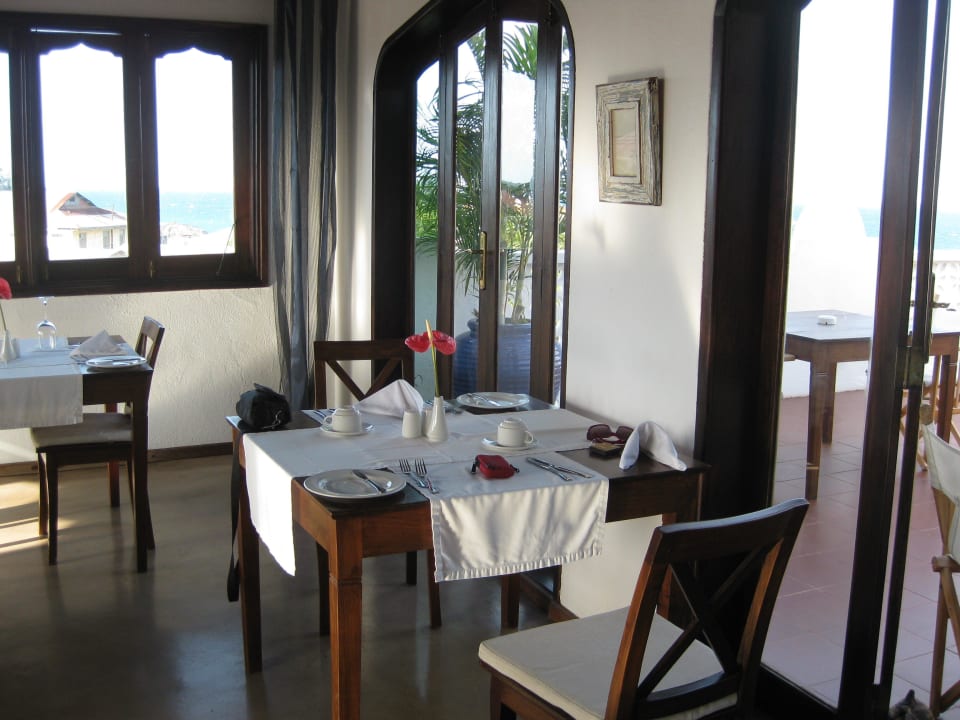 Frühstücksraum Kisiwa House