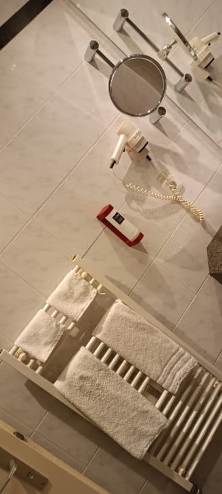 Zimmer Leonardo Hotel Hannover Airport