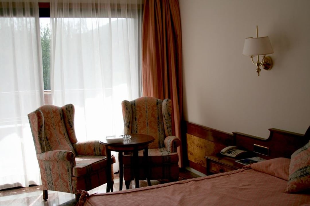 Zimmer 210 Hotel Serrano Palace