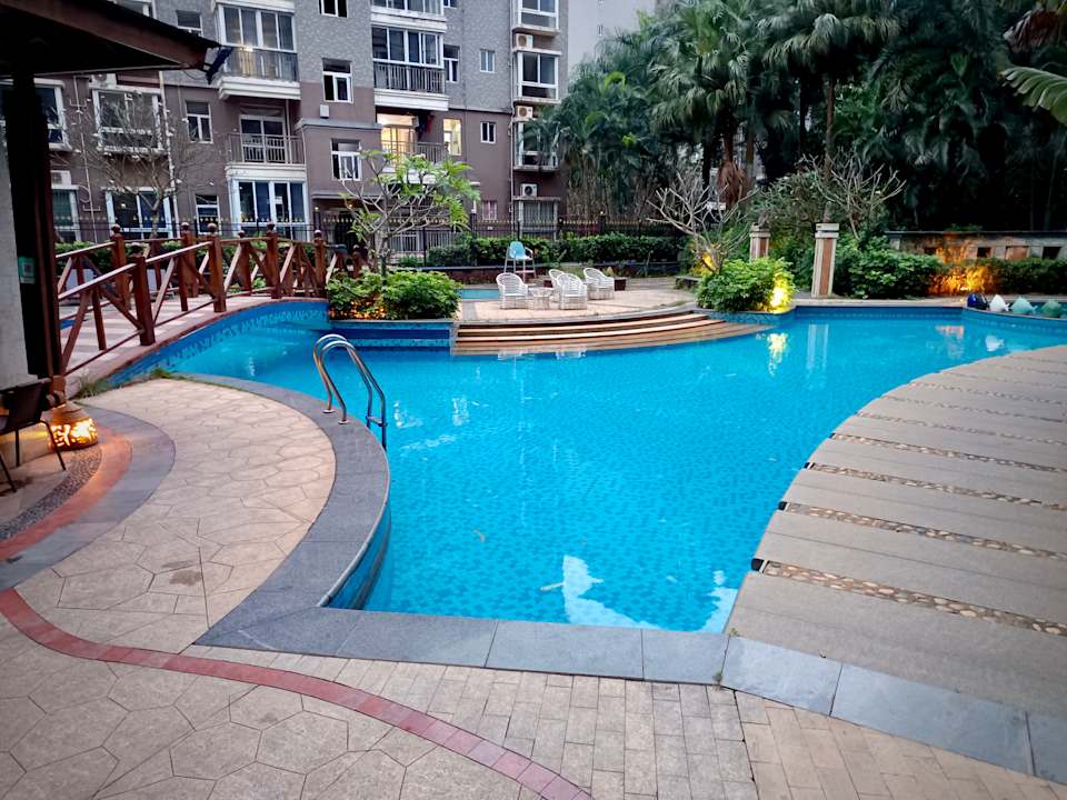 Pool Hotel Time Inn (Lü Sheng Hot Spring)