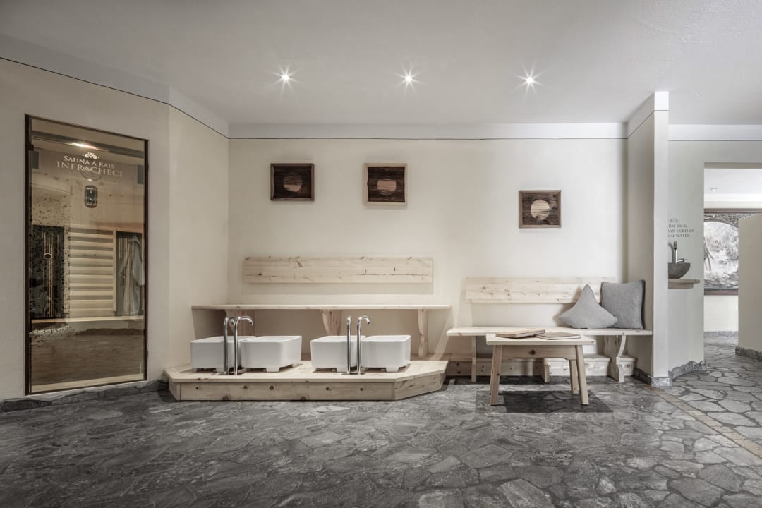 Pool Aqua Bad Cortina - BIOhotel & Thermal Baths