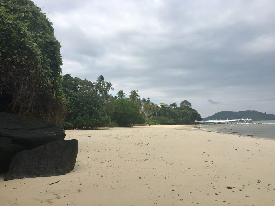 Strand Cape Panwa Hotel