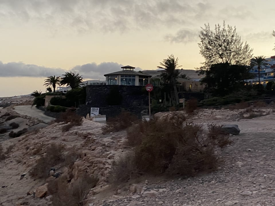 Gastro R2 Pajara Beach