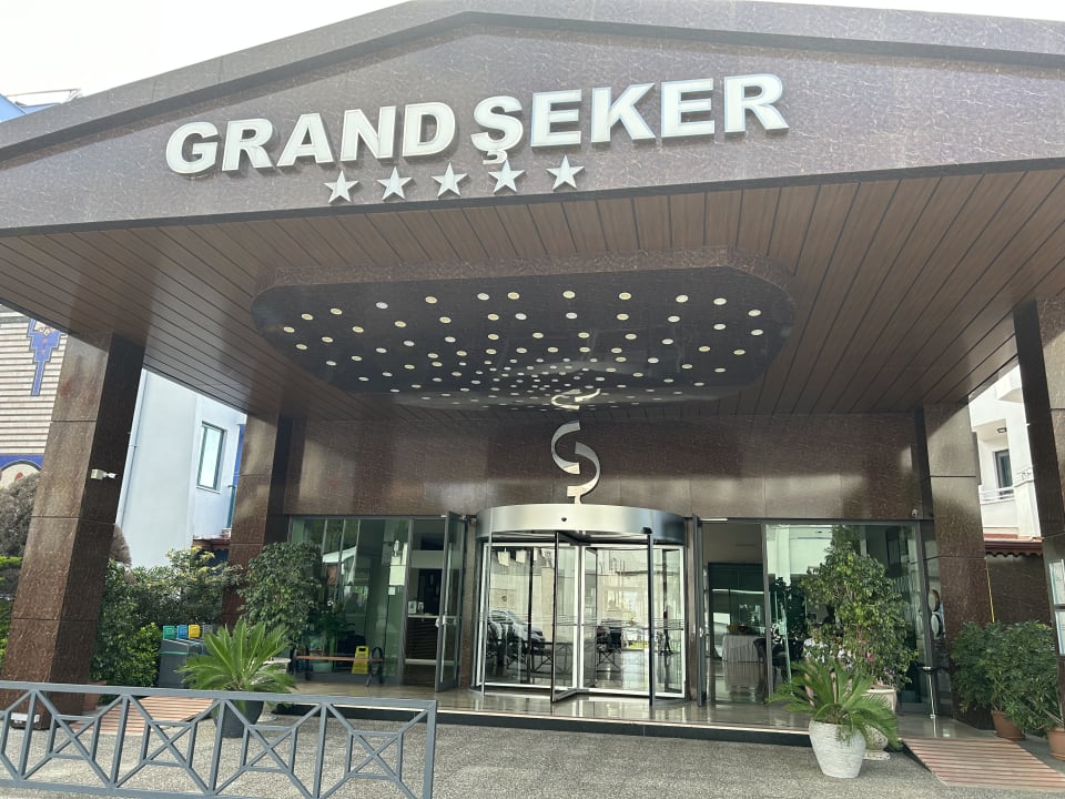Lobby Grand Seker Hotel