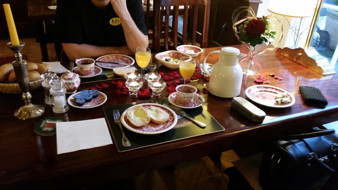 Frühstück, internationaler Standard Waldhotel Silbermühle