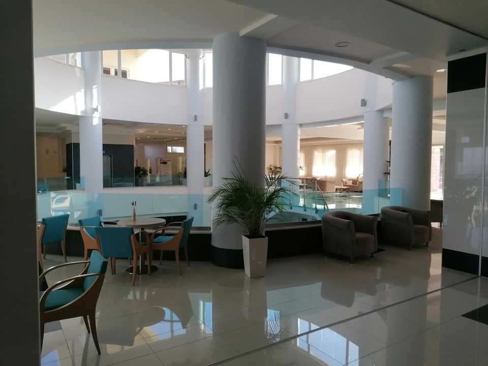 Lobby Grand Blue Beach Hotel