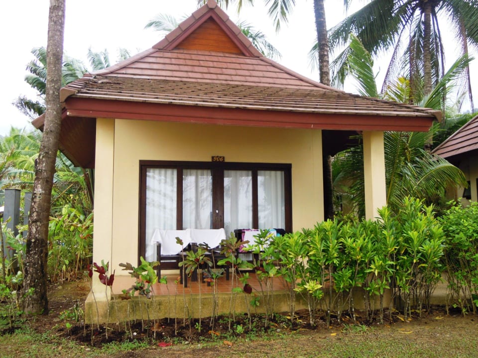 Beachfrontbunglow Hotel Nang Thong Beach Resort 2