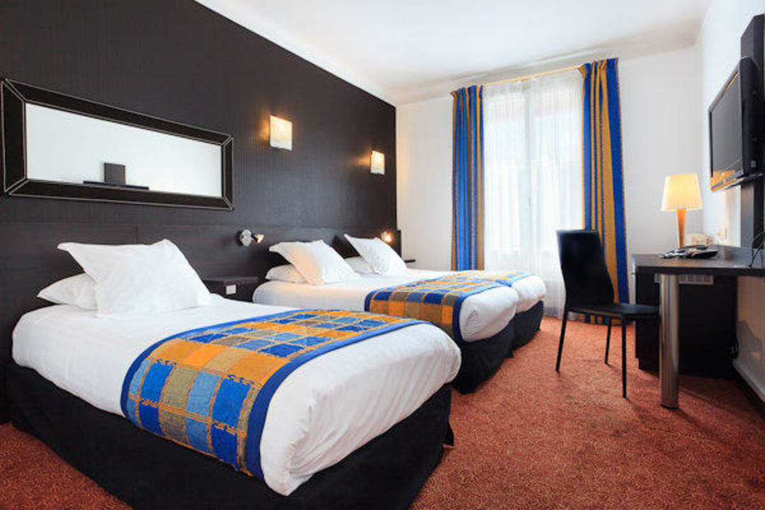 Chambre triple exécutive Mercure Paris Alesia