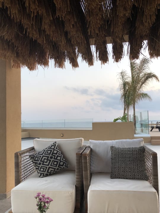Außenansicht Minos Ambassador Suite & Spa