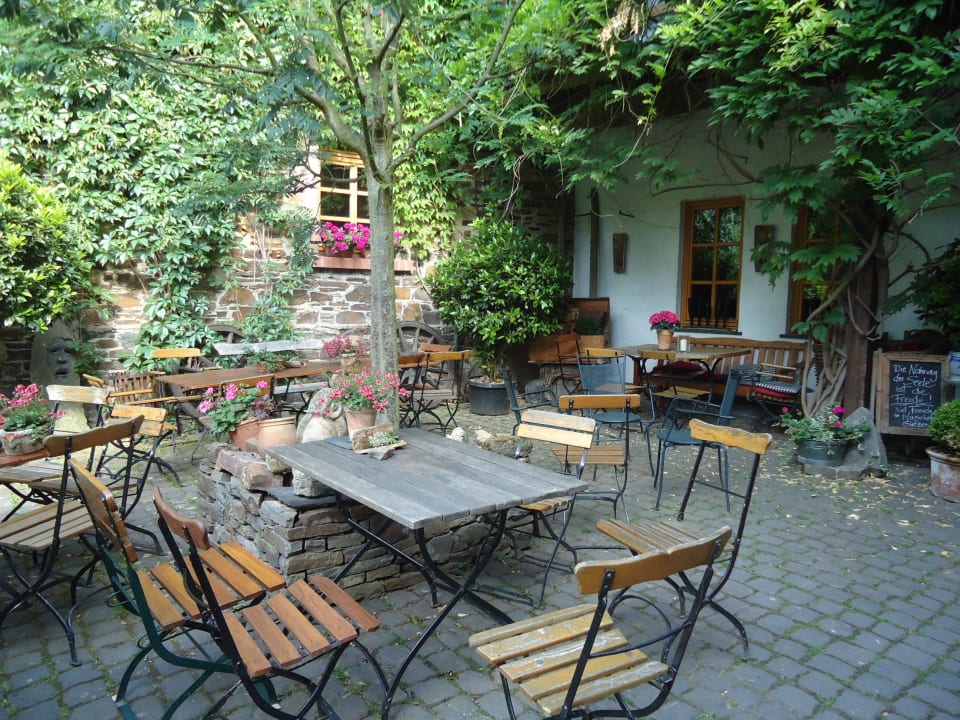 Hier schmeckt der Wein Winzerhof Gietzen