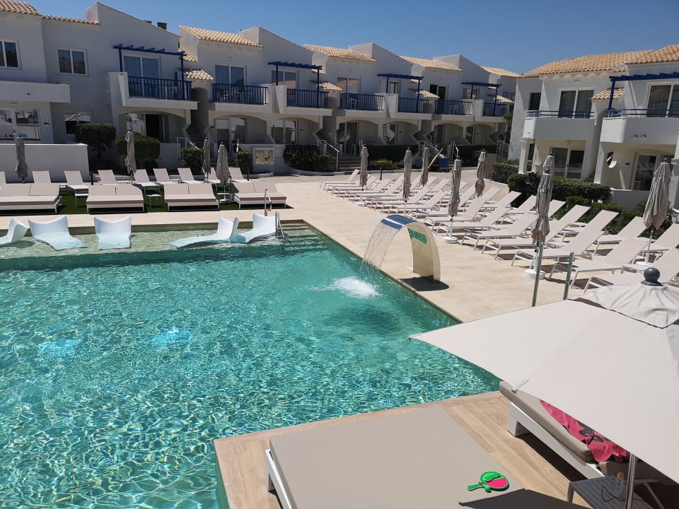 Pool Parque Nereida Suites Hotel