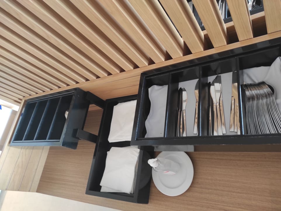 Gastro Hampton by Hilton Marjan Island