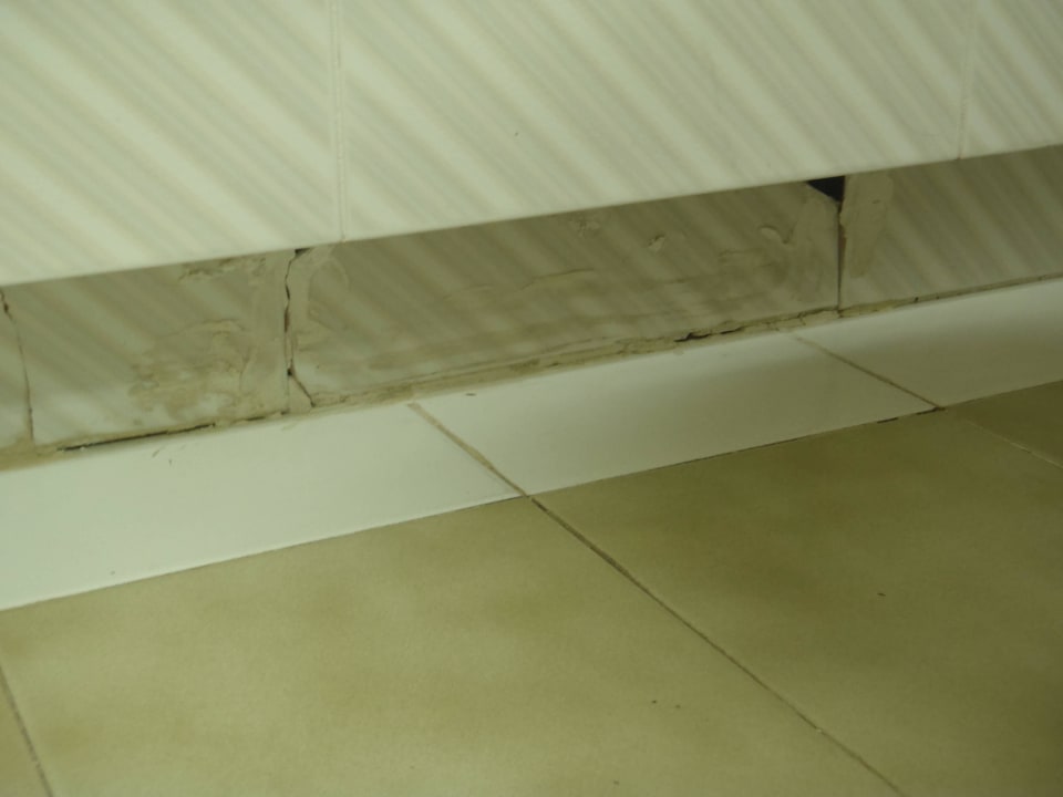 Fliesensockel im Bad Hotel Grand Teguise Playa