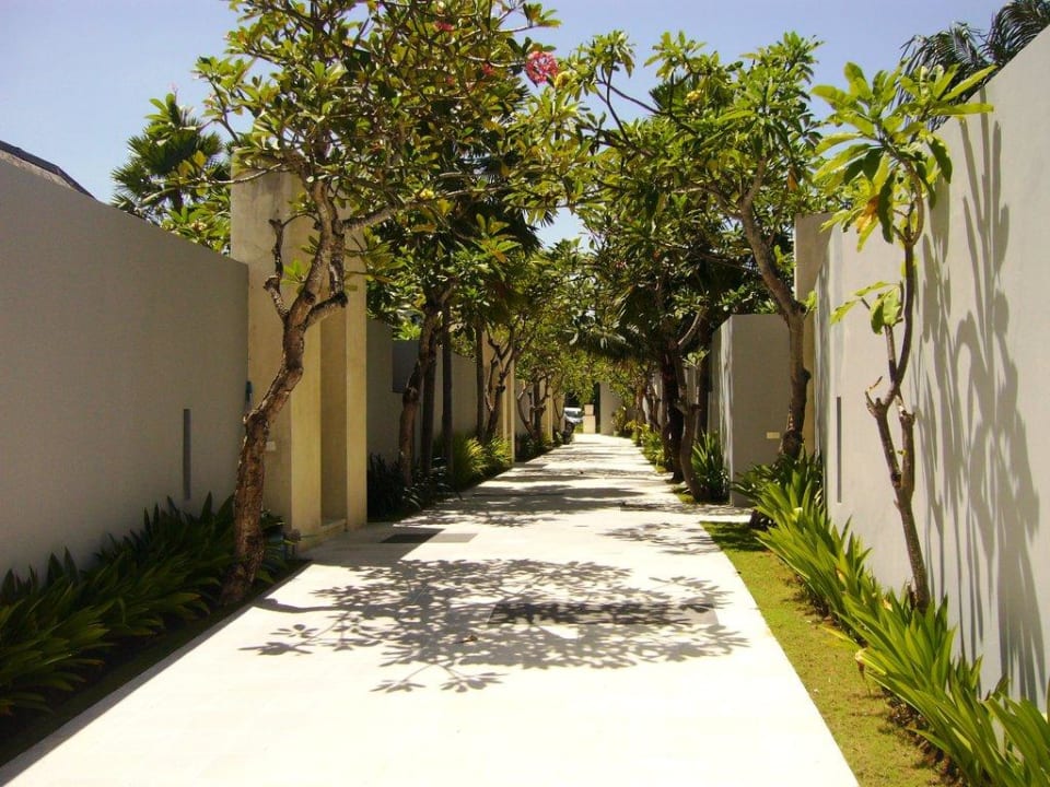 Weg zu den Villen The Seminyak Suite - Private Villa