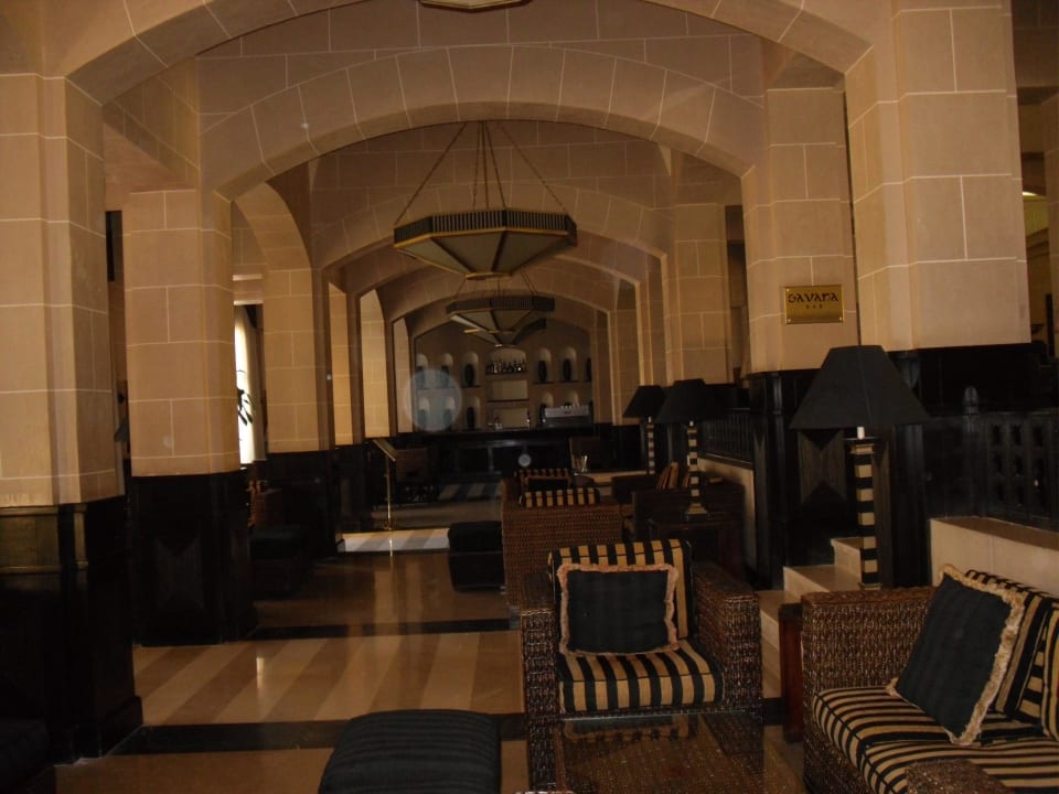 Lobbybereich mit Bar im Hintergrund Jaz Solaya