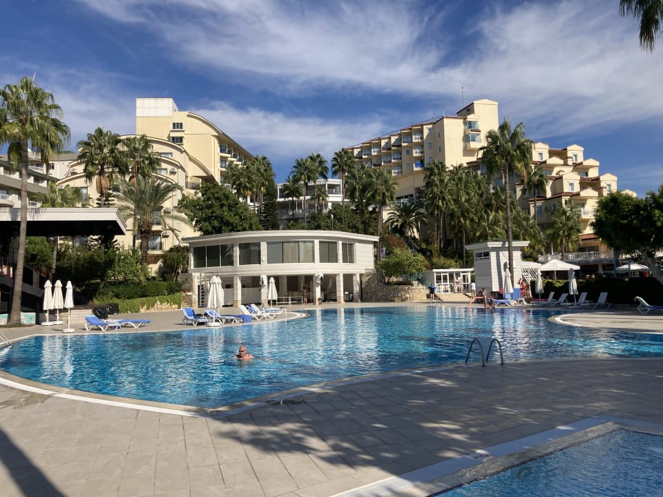Pool Iz Flower Side Beach Hotel
