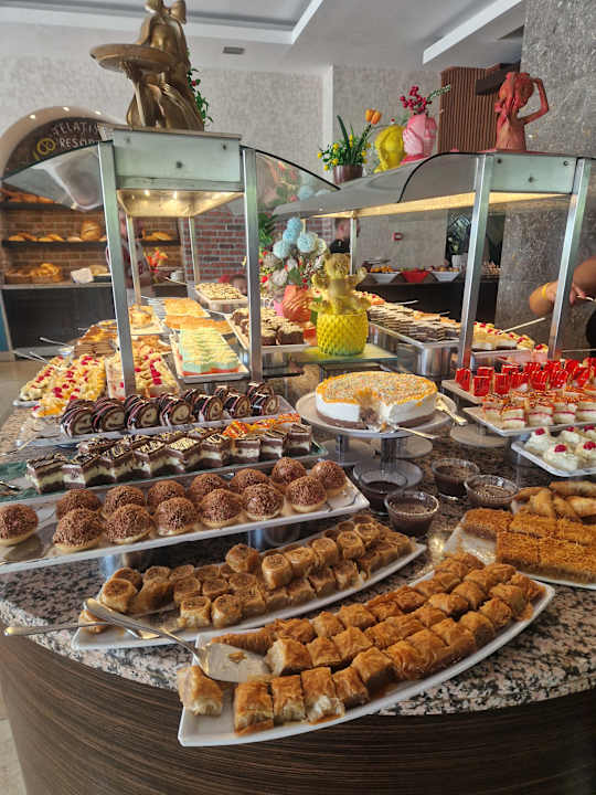 Gastro Telatiye Resort