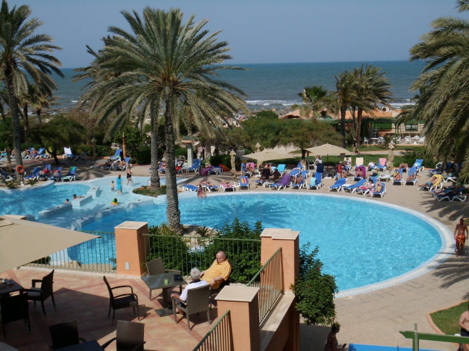 Blick vom Zimmer zum Pool El Ksar Resort & Thalasso