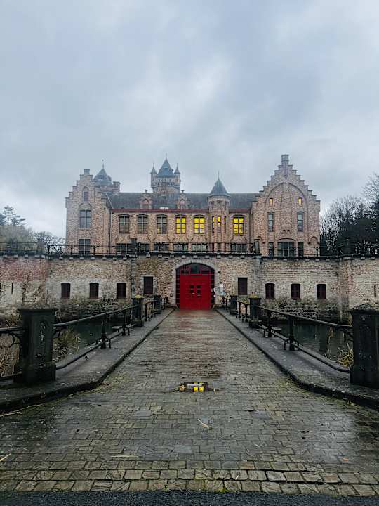 Außenansicht Hotel Restaurant Weinebrugge