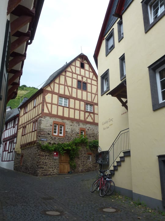 Appartementhaus Ferienweingut Gutshof Zenz