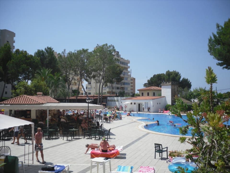 Poolbar BQ Belvedere Hotel