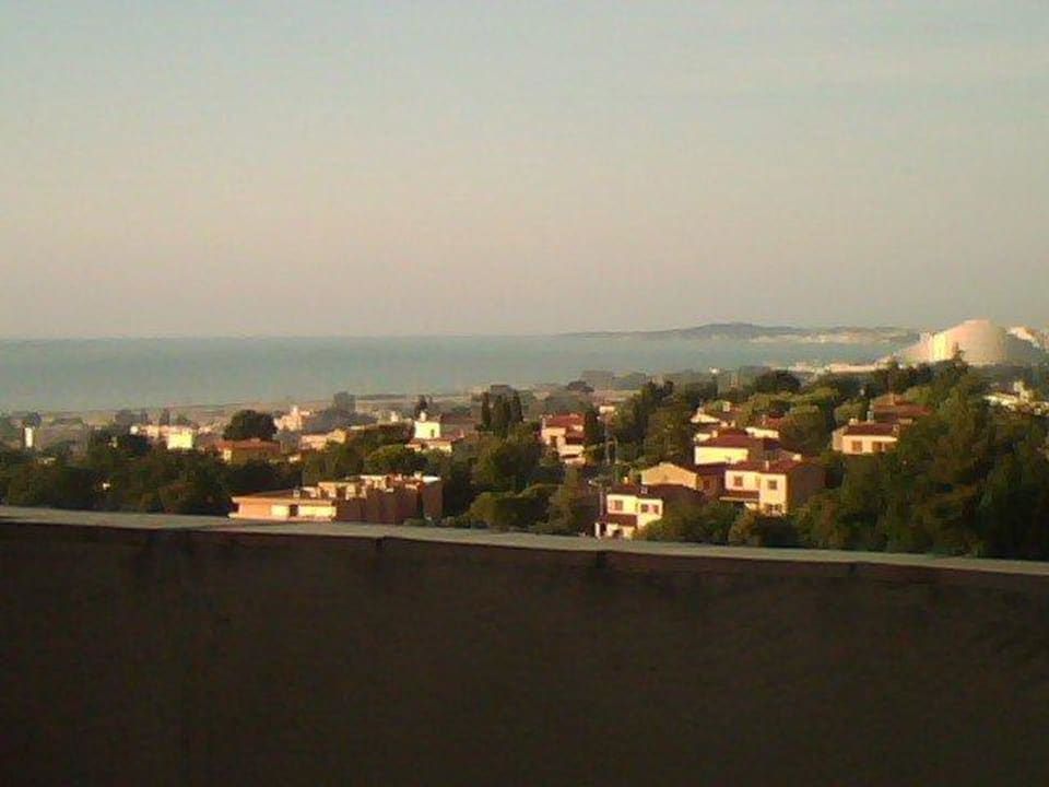 Blick von der Terrasse Hotel Chateau Le Cagnard