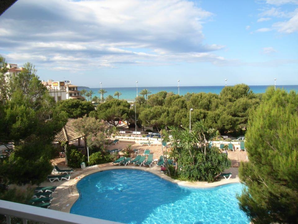 Poolbereich Aparthotel Houm Plaza Son Rigo