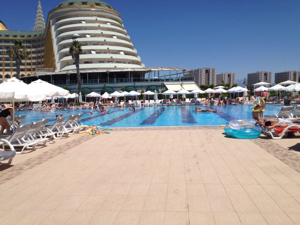 Imposanter Hitergrund Hotel Delphin Imperial