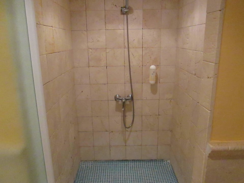 Suite Superior 808, Duschraum SBH Hotel Costa Calma Palace