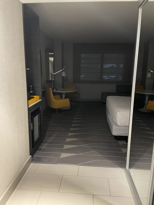 Zimmer Hyatt Regency Los Angeles International Airport