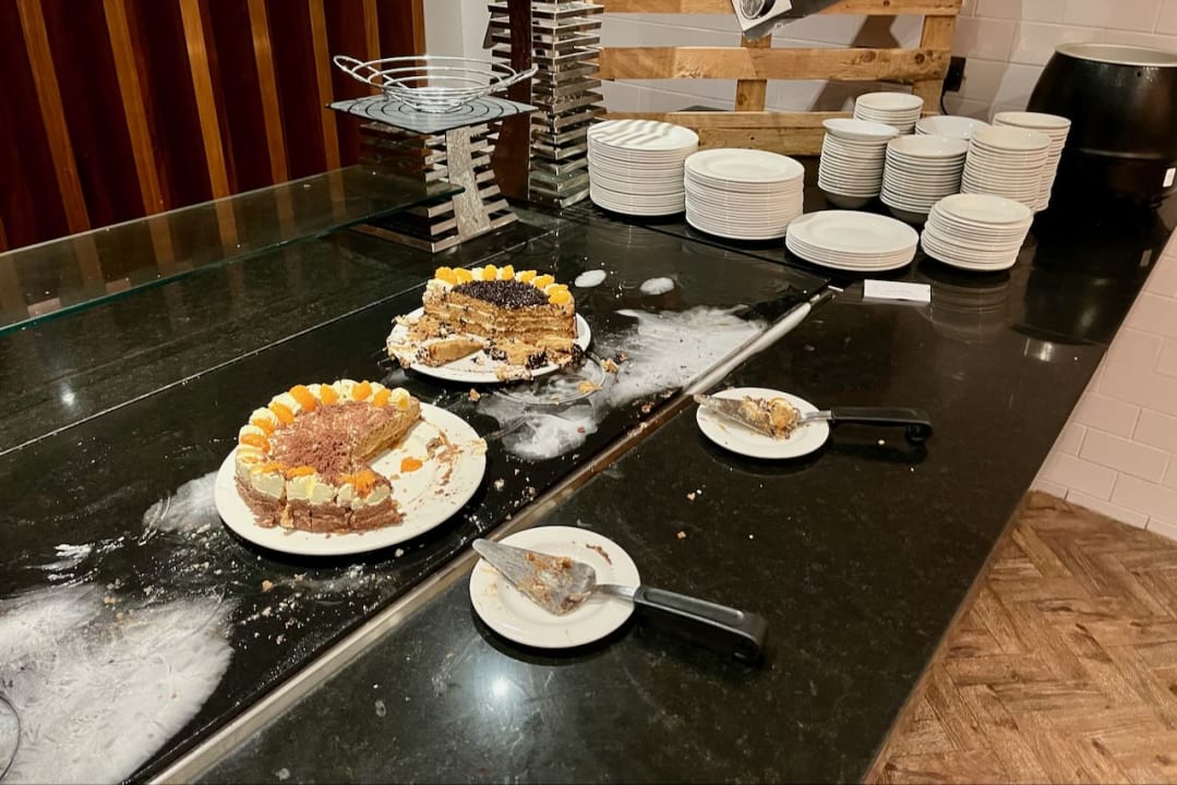 Gastro Renaissance London Heathrow Hotel